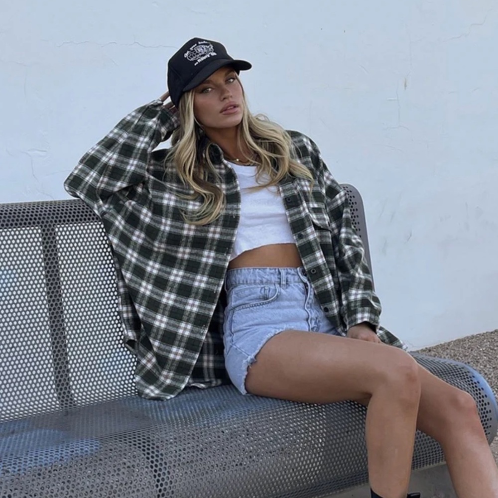 LIONESS Ken checkered shirt in green